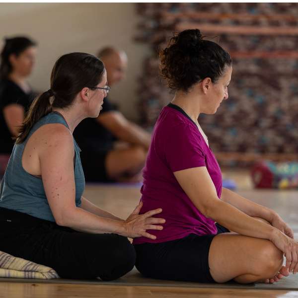 הכשרת מורי יוגה תרפיה